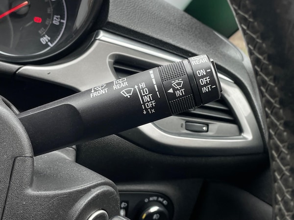 Used Vauxhall Corsa 2015 for sale - 73764387: Photo 26