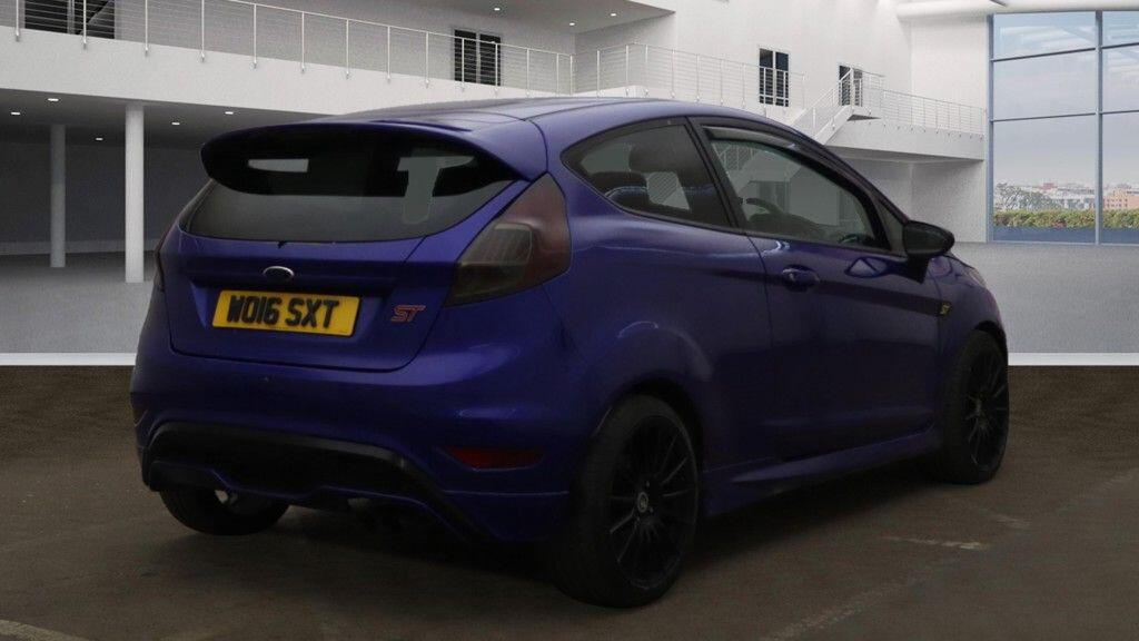 Used Ford Fiesta 2016 for sale - 76539203: Photo 4