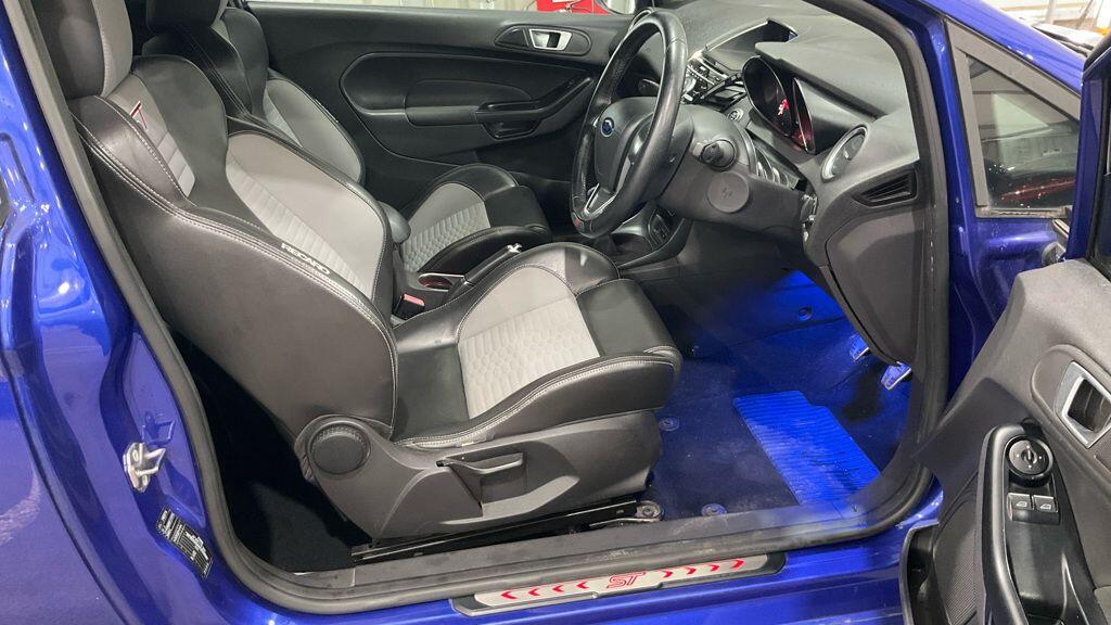 Used Ford Fiesta 2016 for sale - 76539203: Photo 7