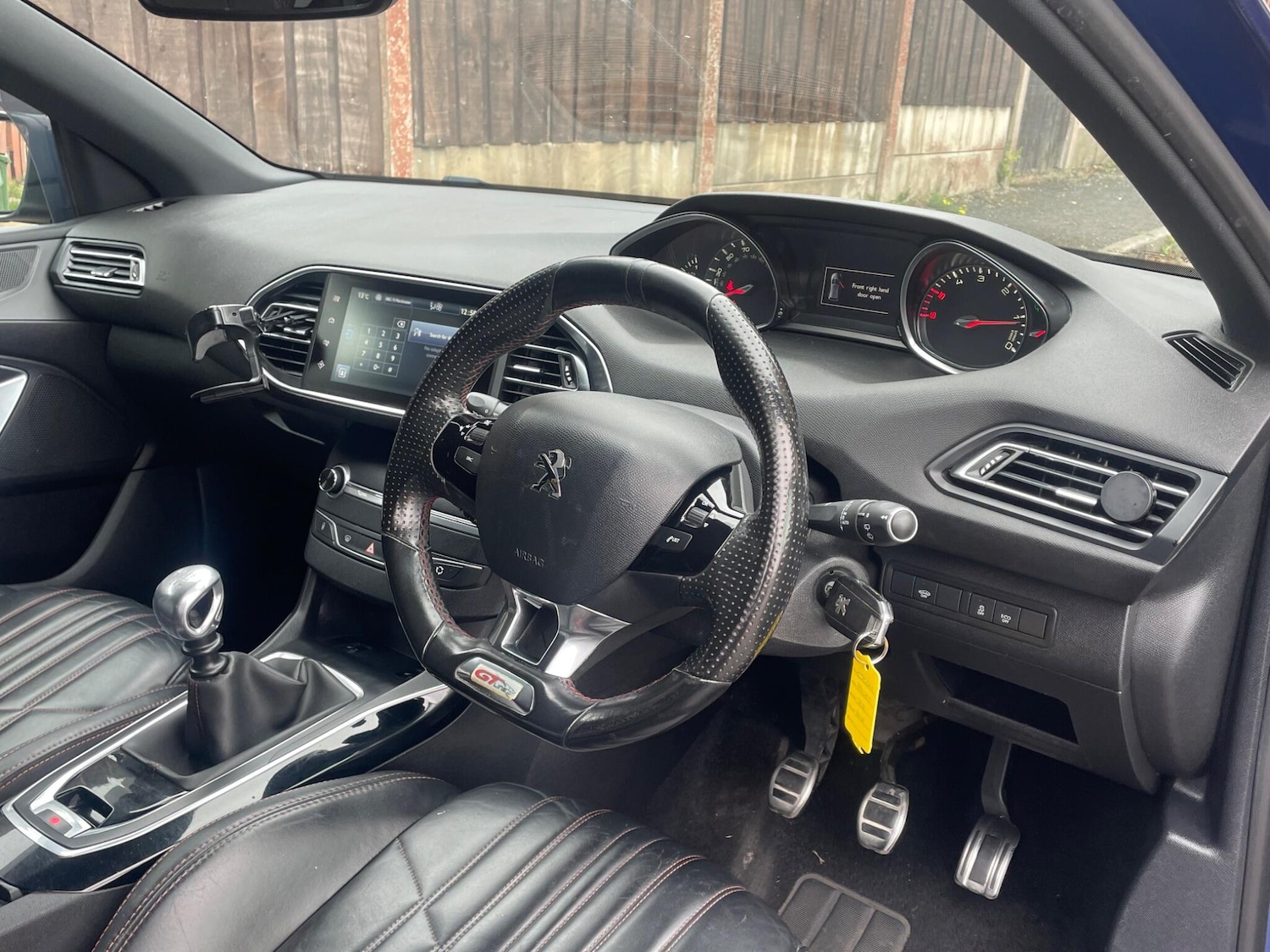 Used Peugeot 308 2015 for sale - 76179513: Photo 13