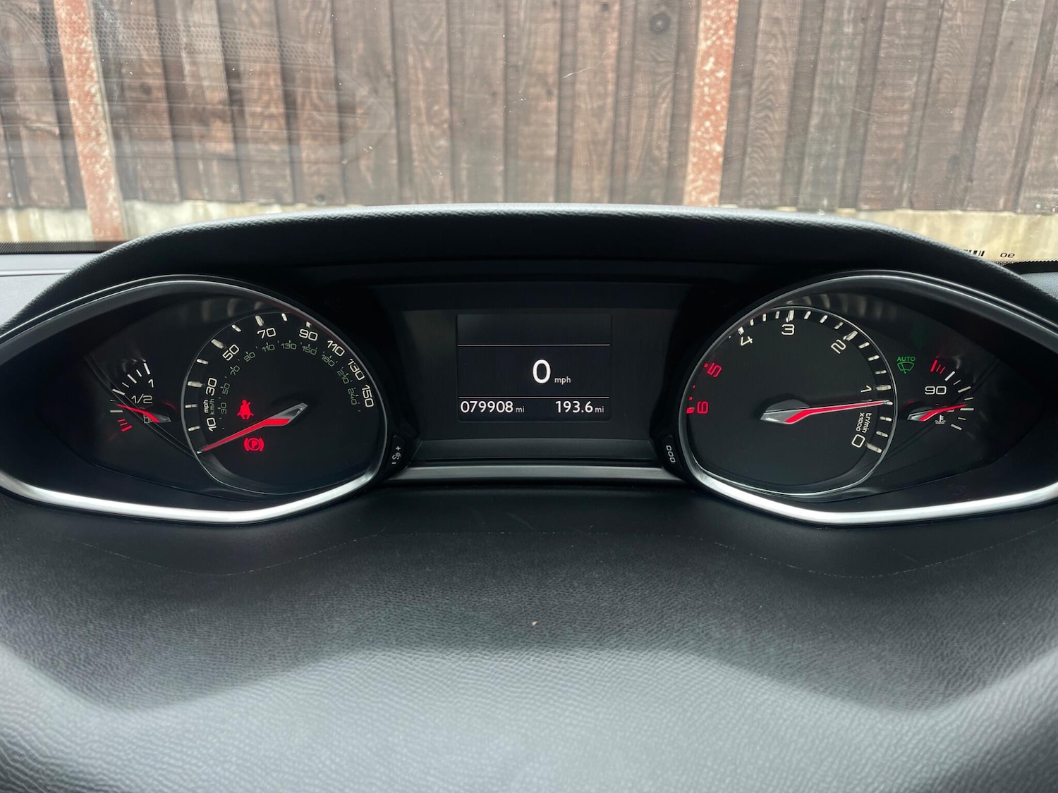 Used Peugeot 308 2015 for sale - 76179513: Photo 19