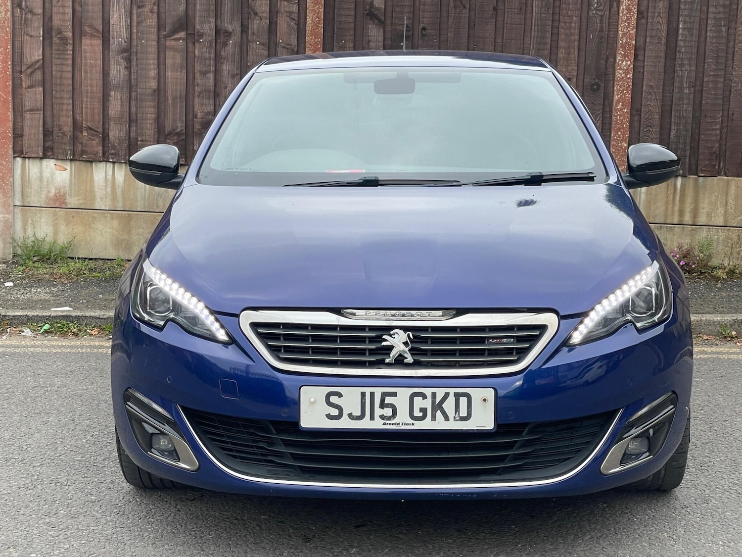 Used Peugeot 308 2015 for sale - 76179513: Photo 2
