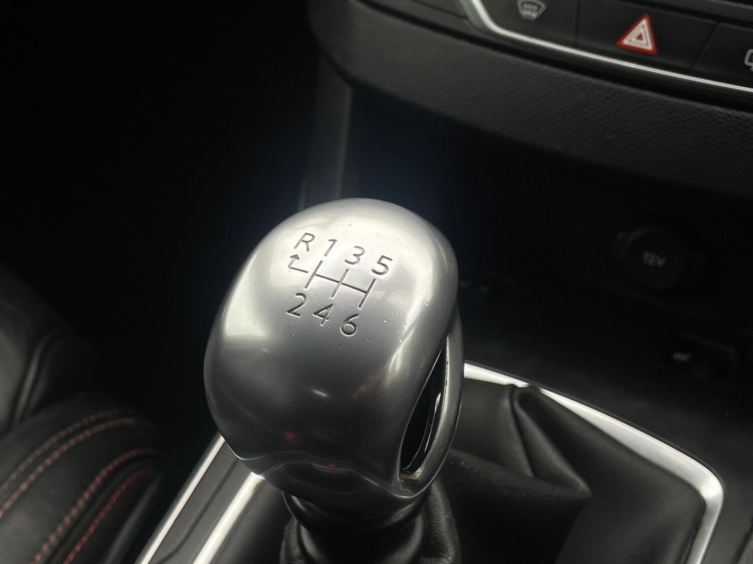 Used Peugeot 308 2015 for sale - 76179513: Photo 45