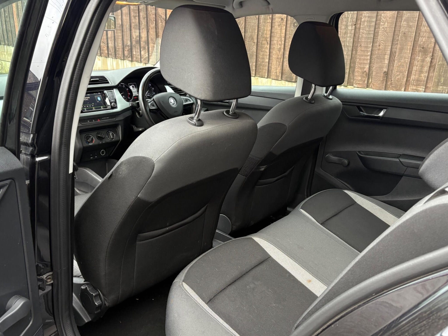 Used Skoda Fabia 2017 for sale - 77424632: Photo 25