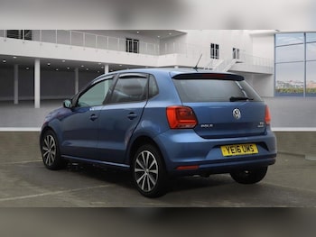 Used Volkswagen Polo 2016 for sale - 77496924: Photo