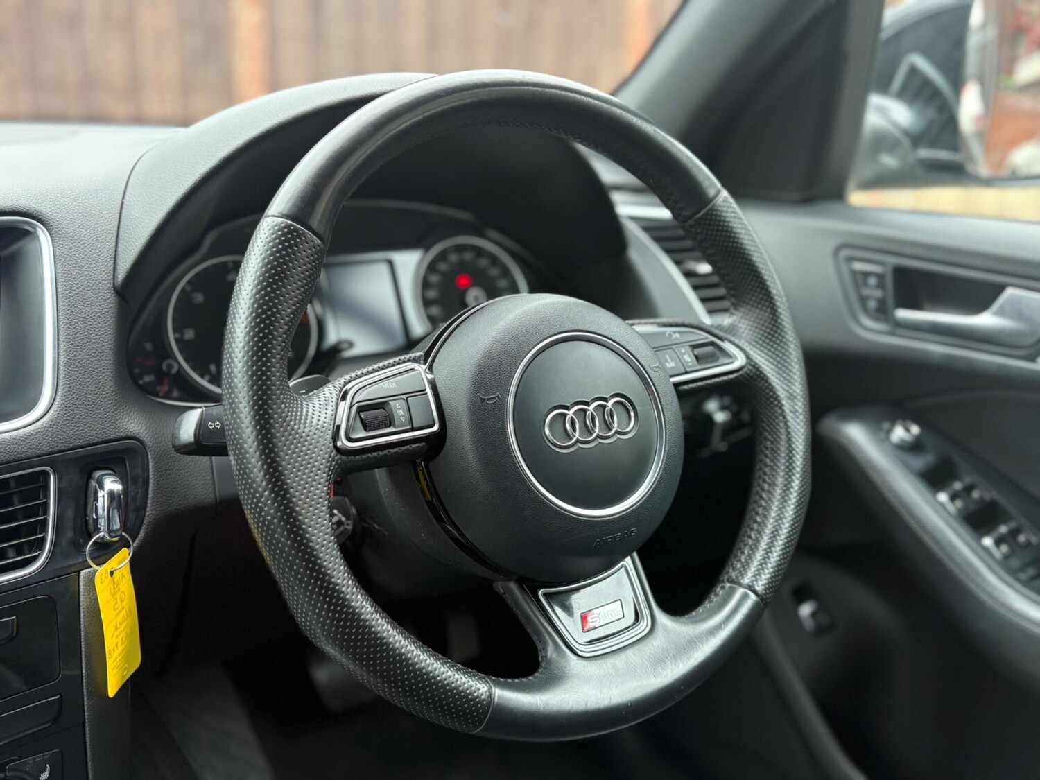 Used Audi Q5 2014 for sale - 77345072: Photo 39