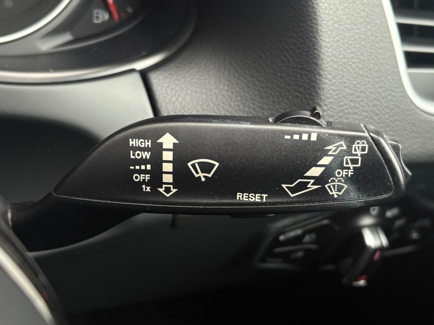 Used Audi Q5 2014 for sale - 77345072: Photo 53