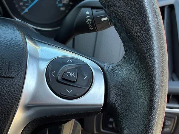 Used Ford Focus 2011 for sale - 74509516: Photo 34