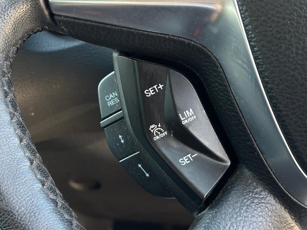 Used Ford Focus 2011 for sale - 74509516: Photo 38
