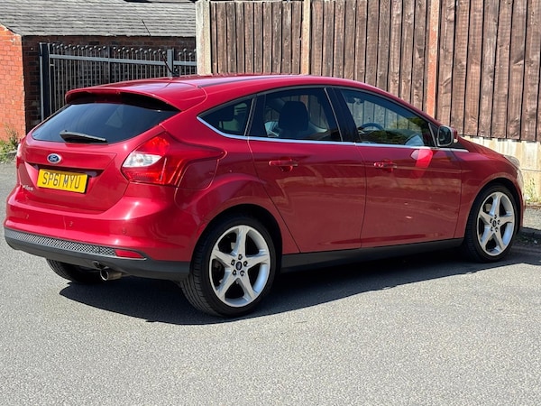 Used Ford Focus 2011 for sale - 74509516: Photo 9