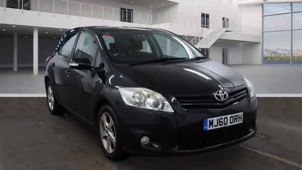 Used Toyota Auris 2010 for sale - 77331434: Photo 1