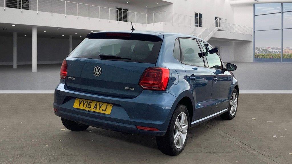 Used Volkswagen Polo 2016 for sale - 76399354: Photo 2