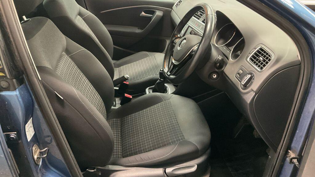 Used Volkswagen Polo 2016 for sale - 76399354: Photo 4