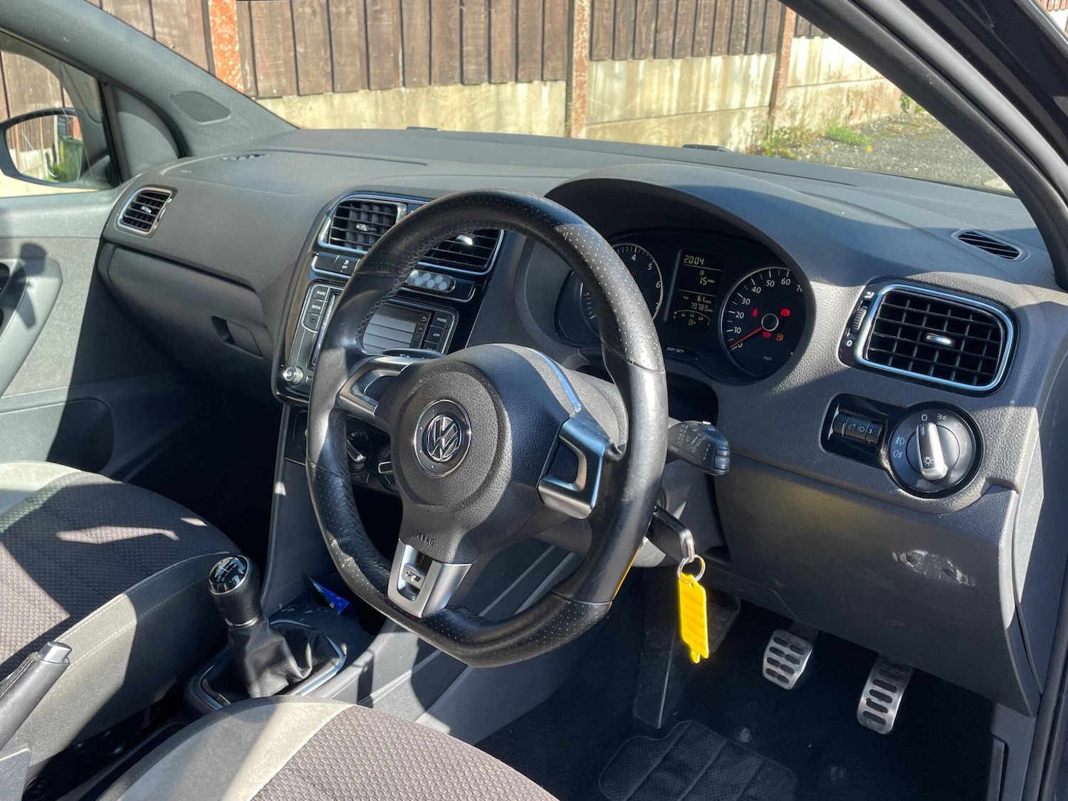 Used Volkswagen Polo 2012 for sale - 75949105: Photo 11