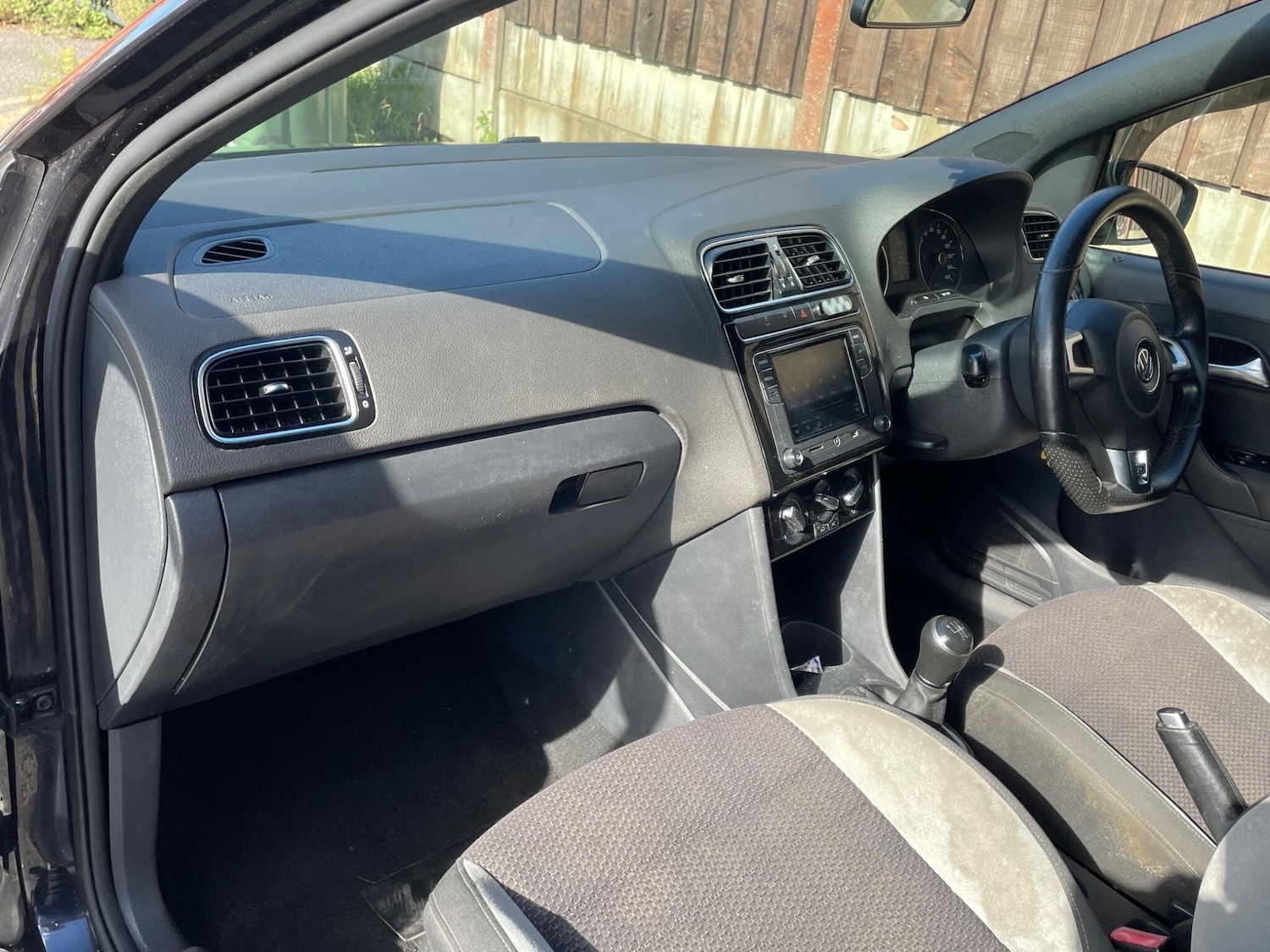 Used Volkswagen Polo 2012 for sale - 75949105: Photo 23