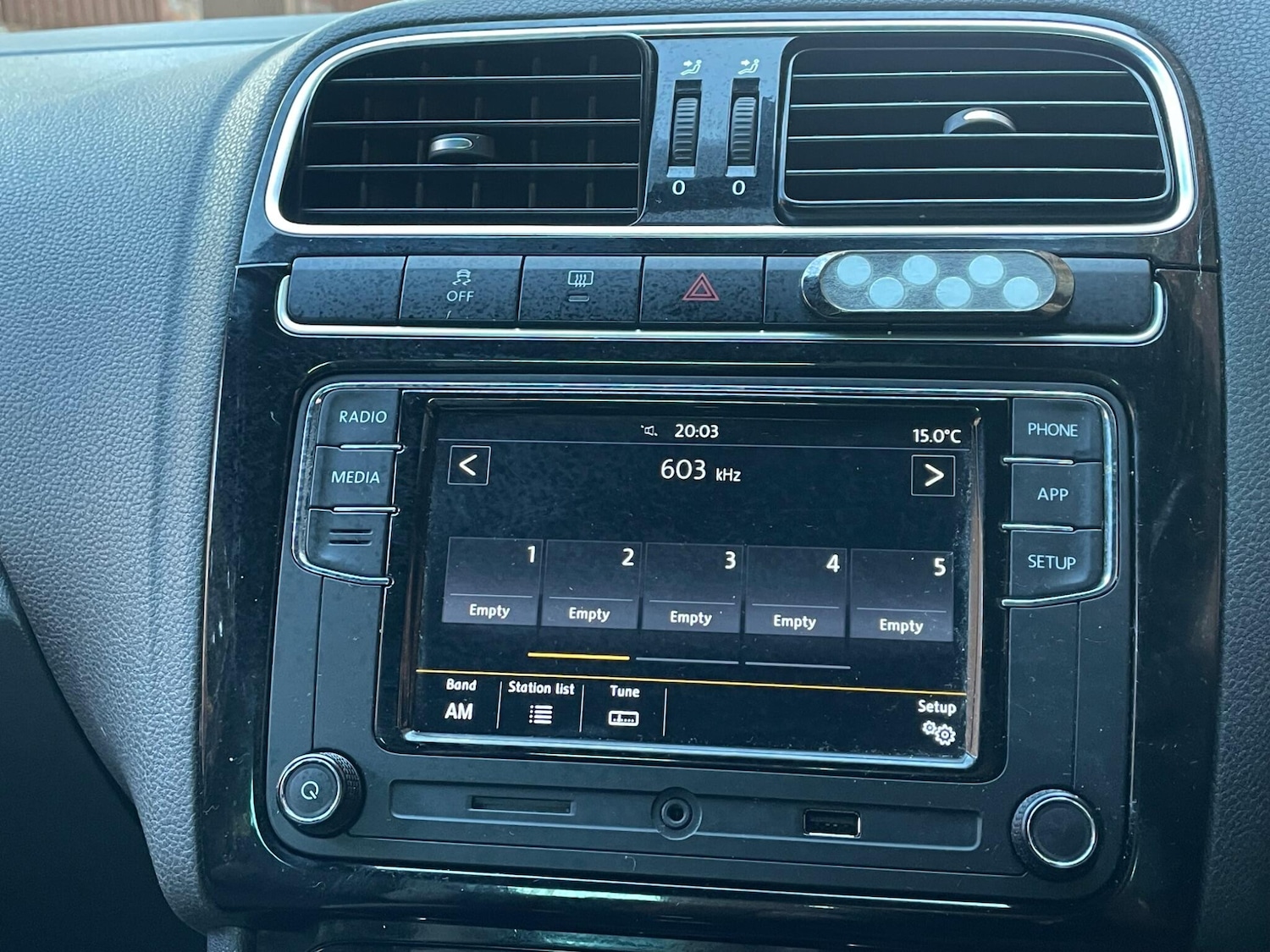 Used Volkswagen Polo 2012 for sale - 75949105: Photo 35