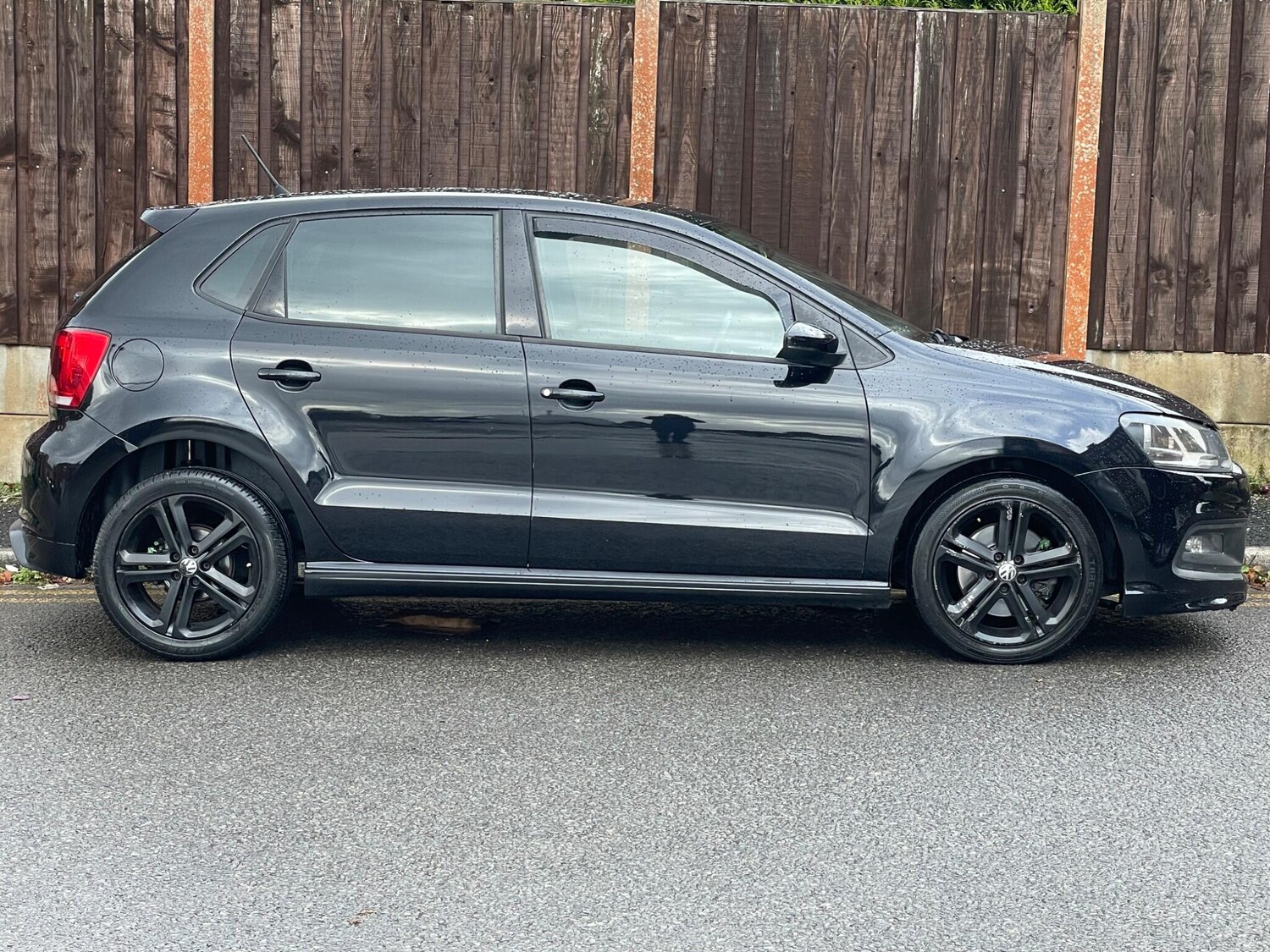 Used Volkswagen Polo 2012 for sale - 75949105: Photo 9