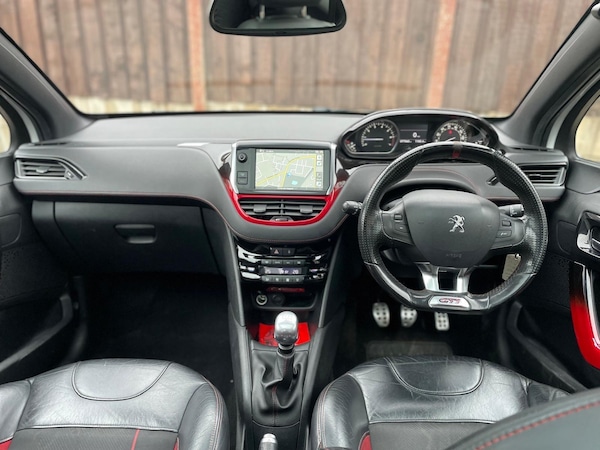 Used Peugeot 208 2014 for sale - 73672275: Photo 29