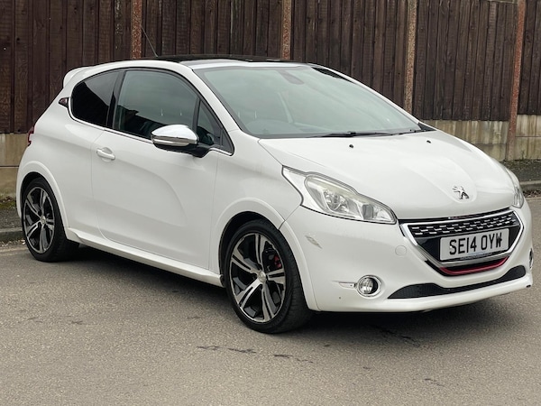 Used Peugeot 208 2014 for sale - 73672275: Photo 2
