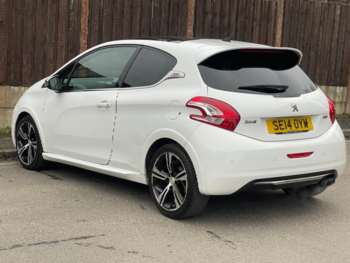 Used Peugeot 208 2014 for sale - 73672275: Photo