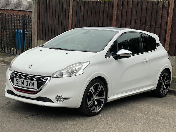Used Peugeot 208 2014 for sale - 73672275: Photo 5