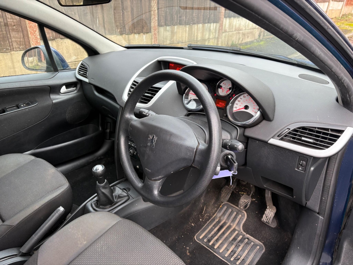 Used Peugeot 207 for sale - 77549368: Photo 17