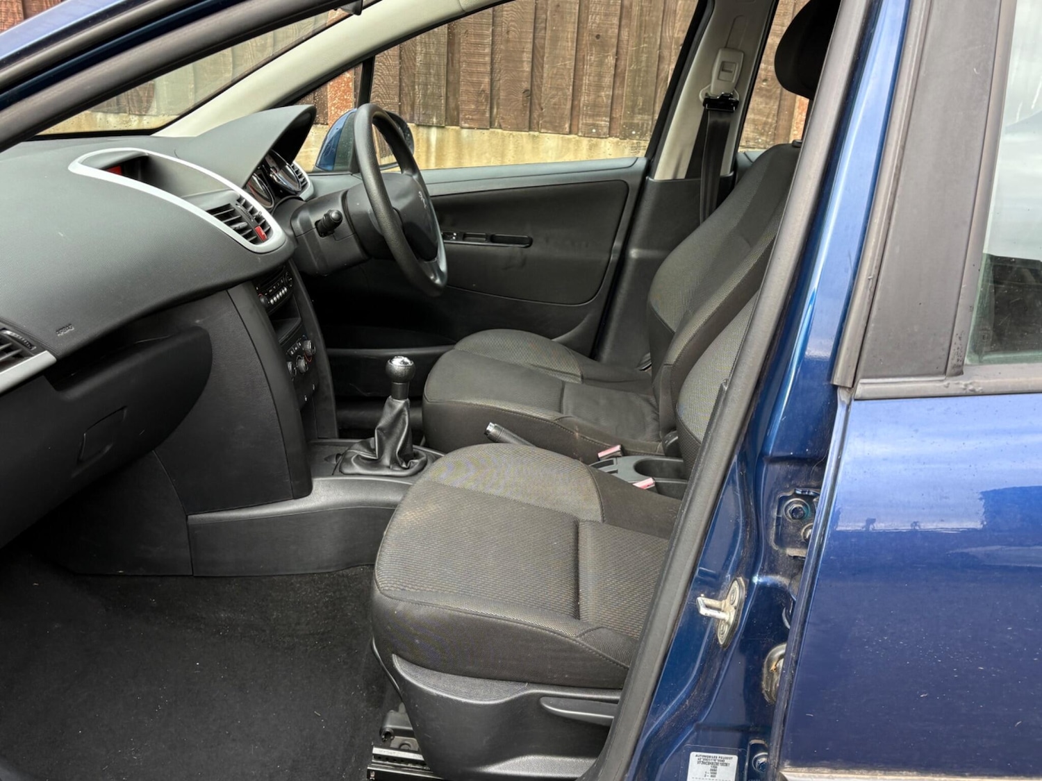 Used Peugeot 207 for sale - 77549368: Photo 30