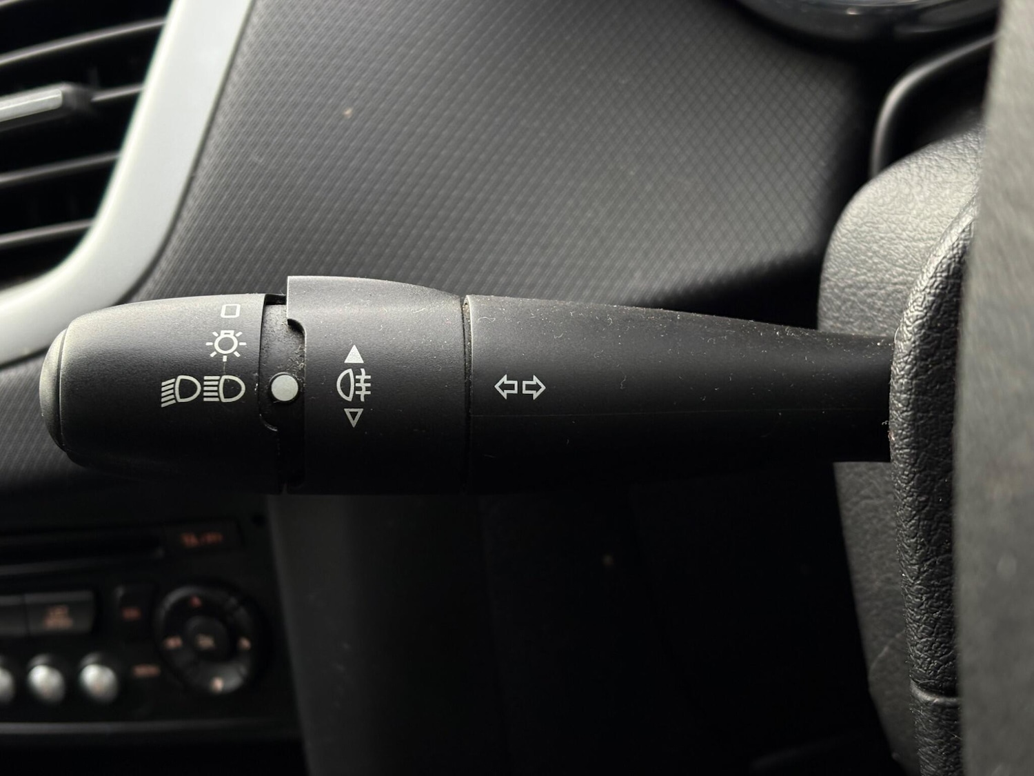 Used Peugeot 207 for sale - 77549368: Photo 43