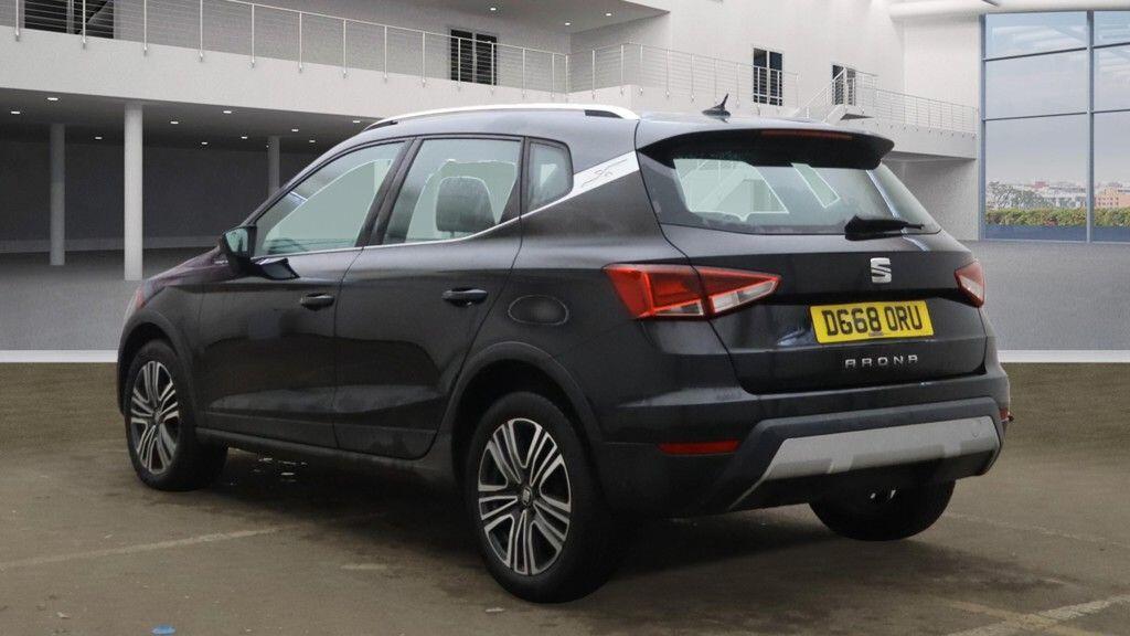 Used SEAT Arona 2018 for sale - 76632689: Photo 2
