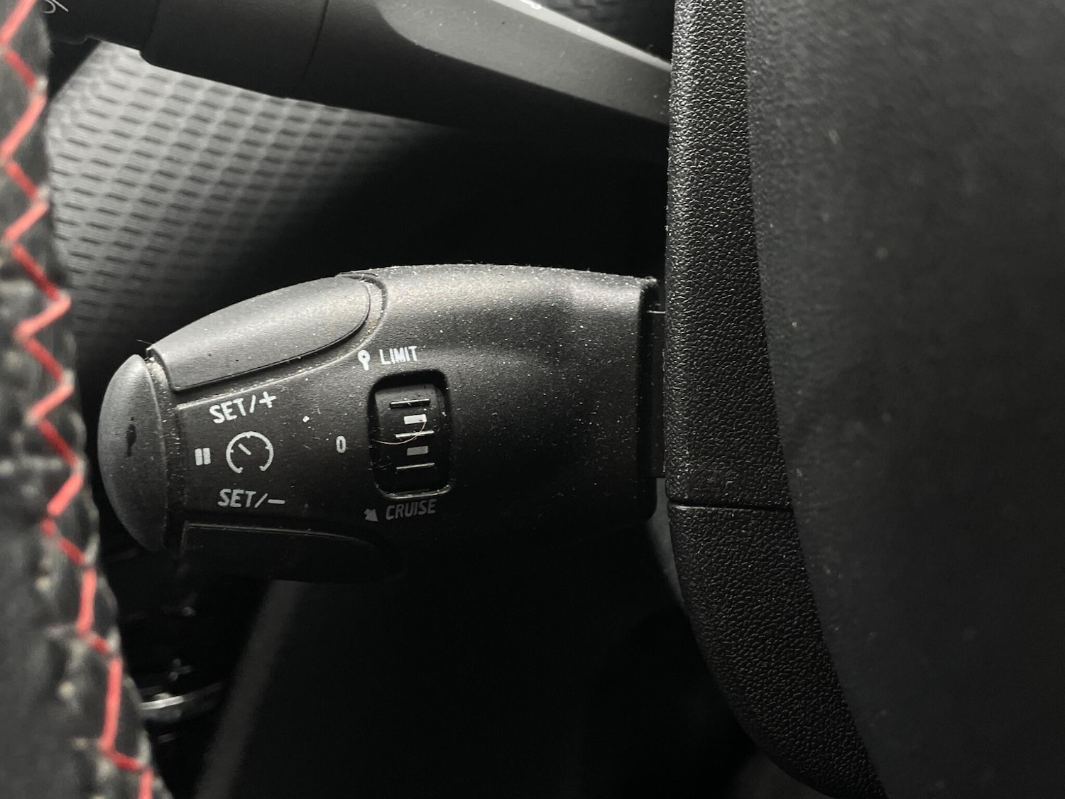 Used Peugeot 208 2018 for sale - 76327219: Photo 23