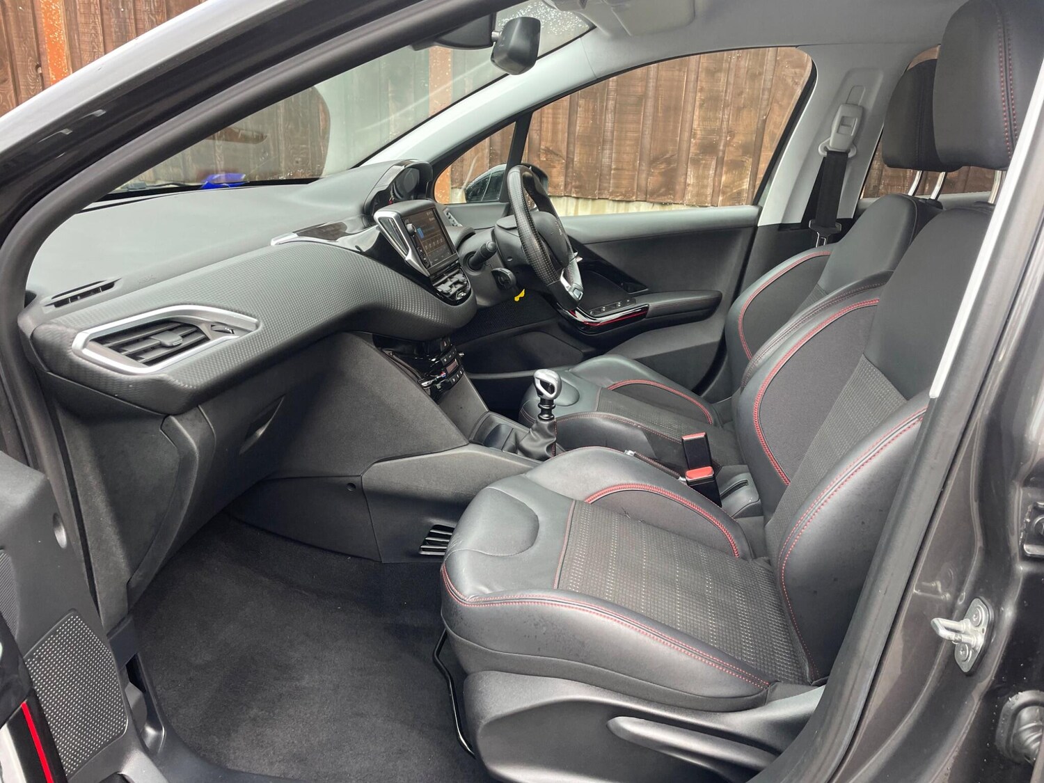 Used Peugeot 208 2018 for sale - 76327219: Photo 30