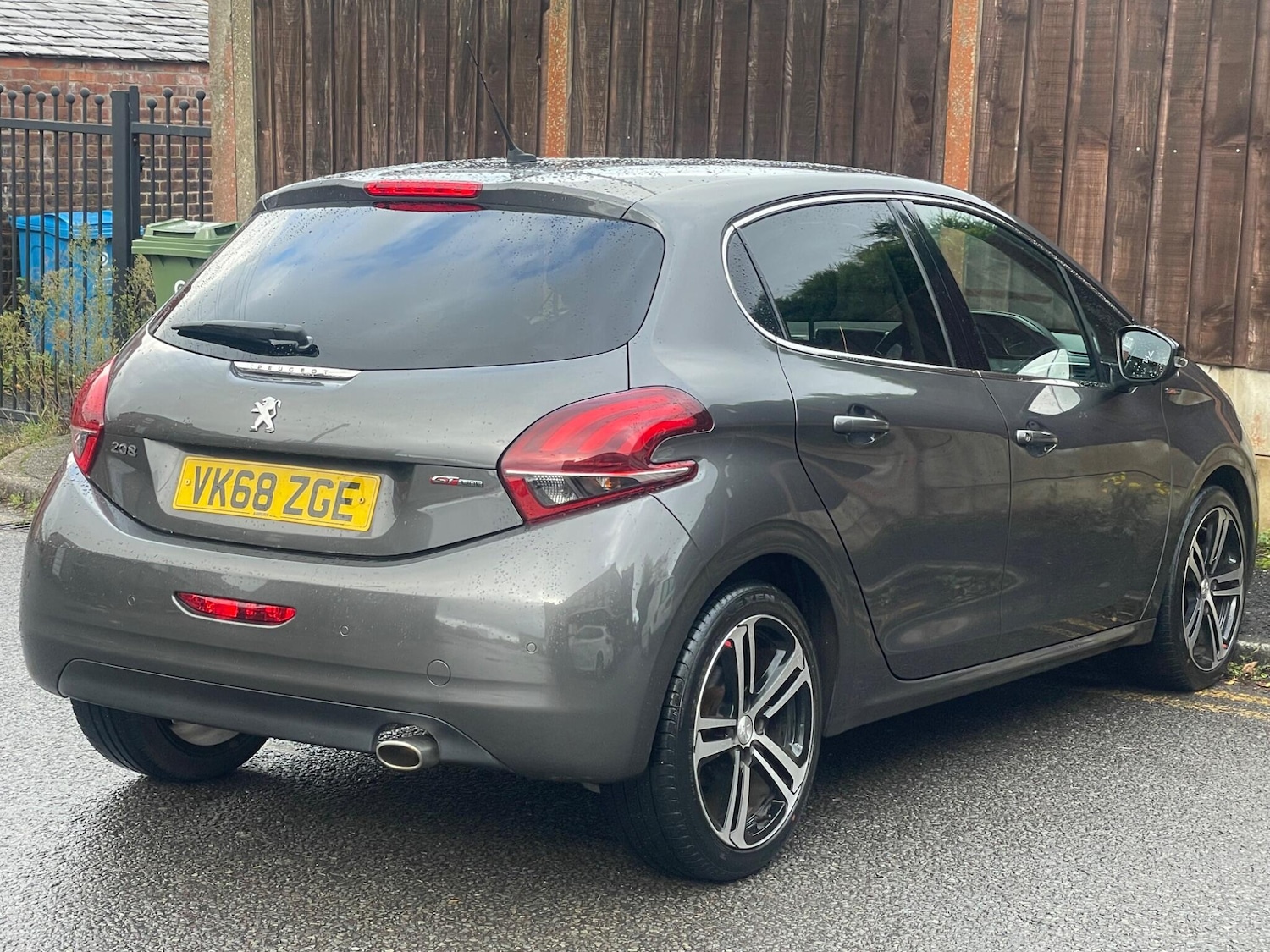 Used Peugeot 208 2018 for sale - 76327219: Photo 9