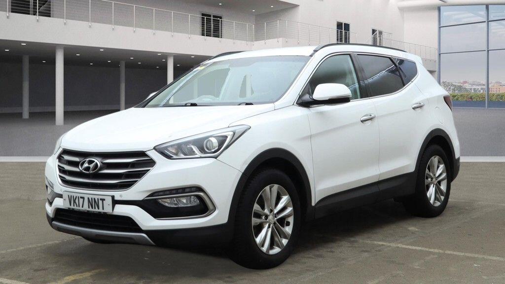 Used Hyundai Santa Fe 2017 for sale - 77215663: Photo 3