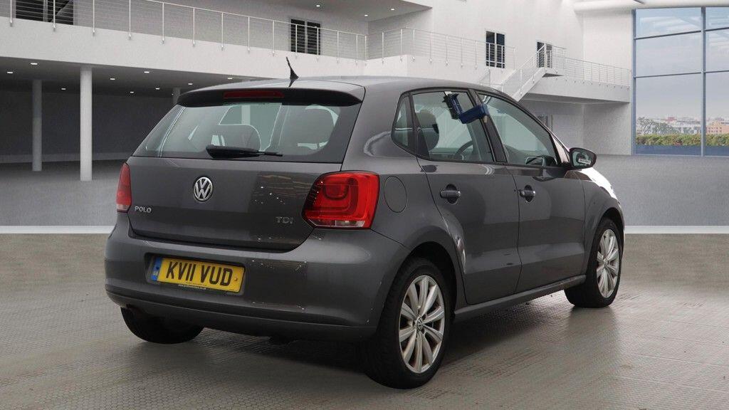 Used Volkswagen Polo 2011 for sale - 76432326: Photo 4