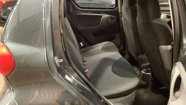 Used Toyota AYGO 2008 for sale - 76295946: Photo 8