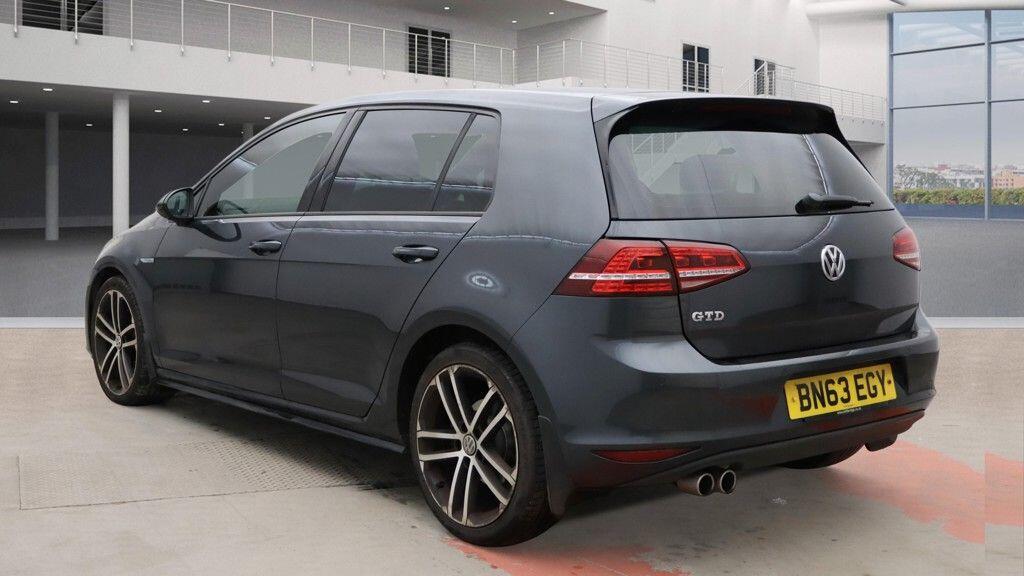 Used Volkswagen Golf 2014 for sale - 77050093: Photo 2