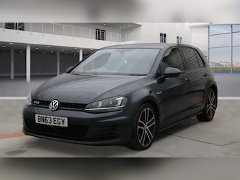 Used Volkswagen Golf 2014 for sale - 77050093: Photo