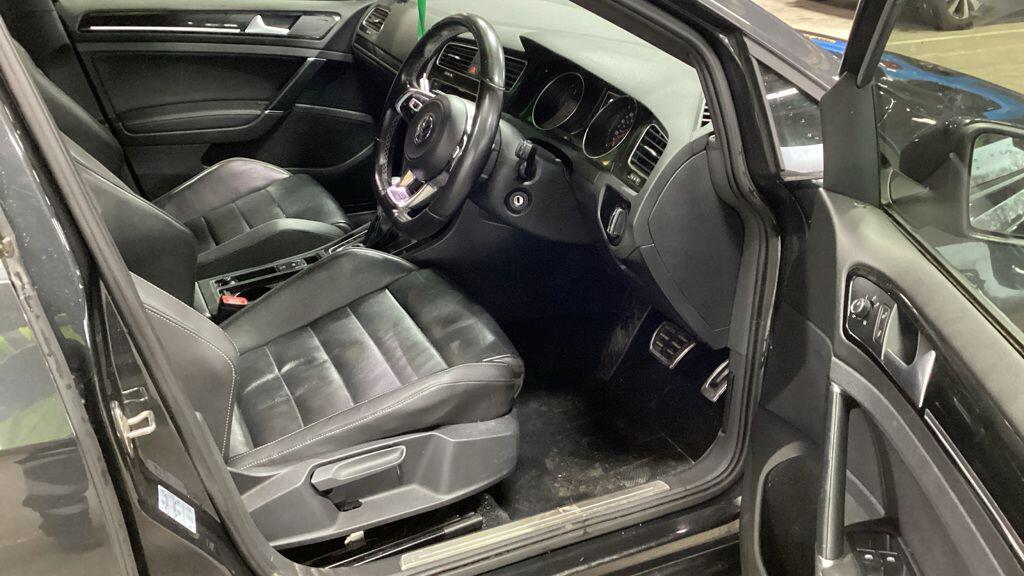 Used Volkswagen Golf 2014 for sale - 77050093: Photo 7