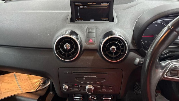 Used Audi A1 2014 for sale - 76239228: Photo 10