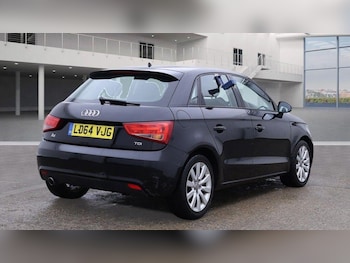 Used Audi A1 2014 for sale - 76239228: Photo 4