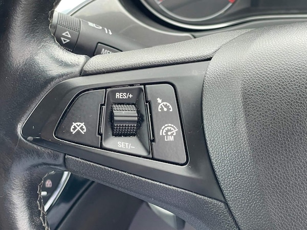 Used Vauxhall Corsa 2015 for sale - 76189335: Photo 27