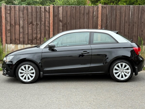 Used Audi A1 2011 for sale - 75609247: Photo 5
