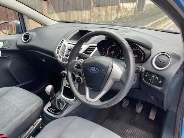Used Ford Fiesta 2012 for sale - 76295904: Photo 15