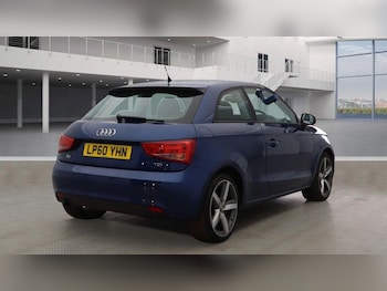 Used Audi A1 2011 for sale - 76238927: Photo 4