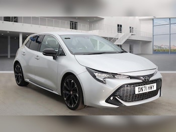2022 (71) - 1.8 VVT-h GR SPORT CVT Euro 6 (s/s) 5dr