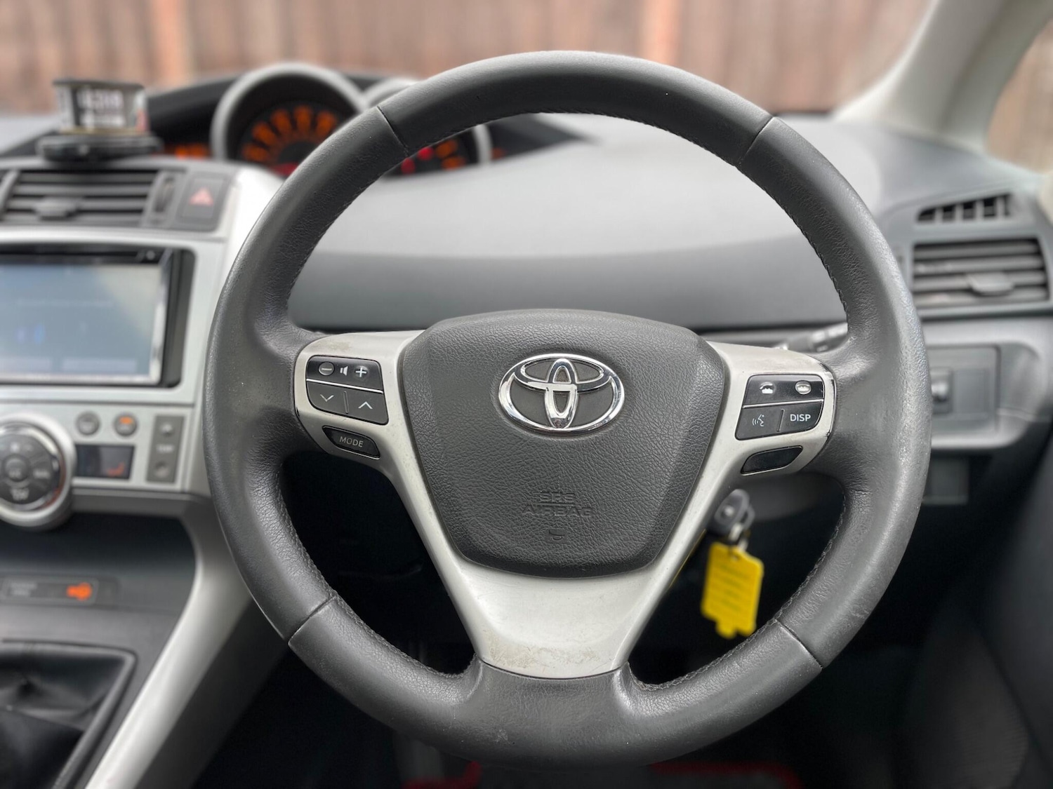 Used Toyota Verso 2010 for sale - 75789822: Photo 19