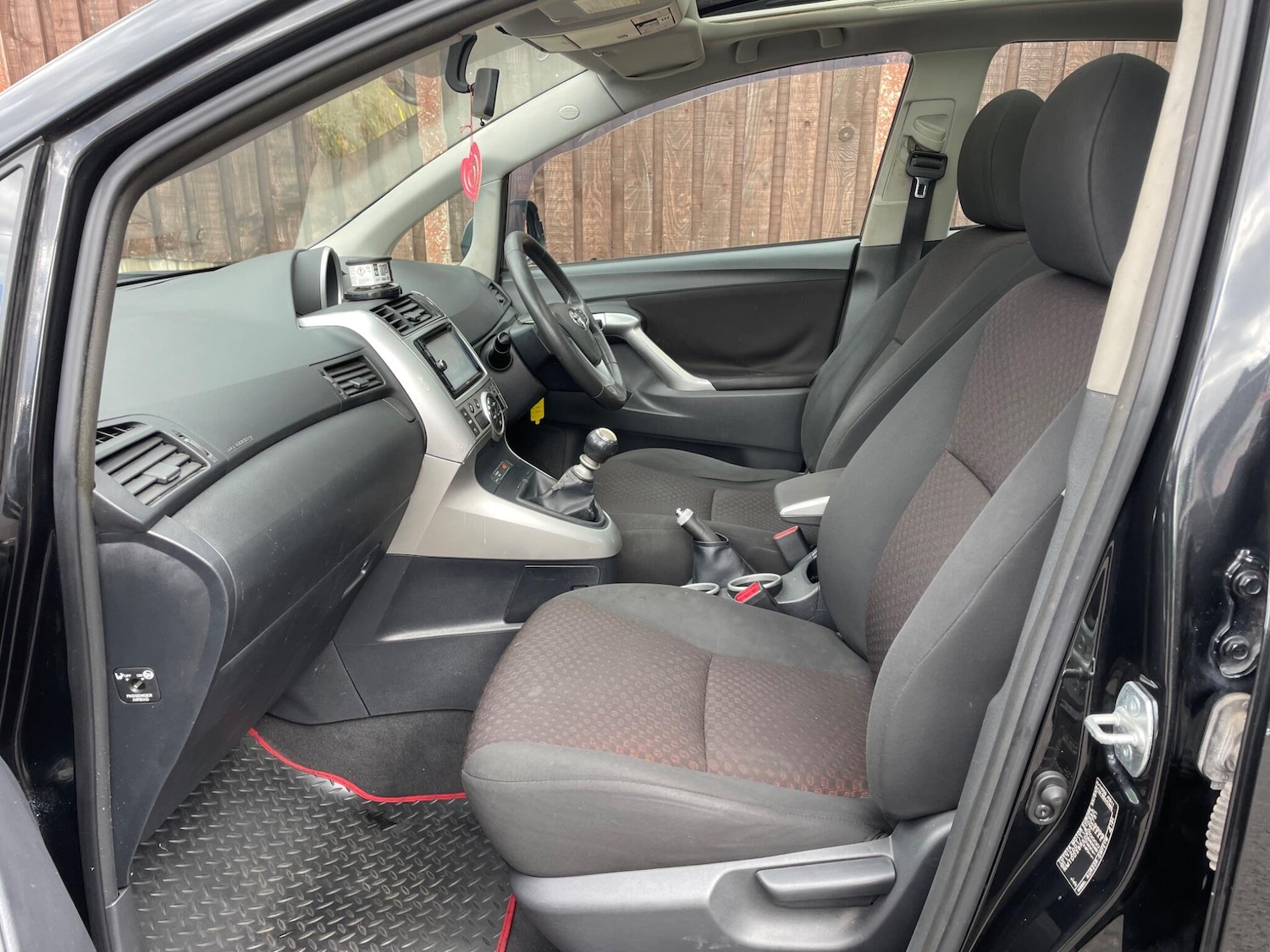 Used Toyota Verso 2010 for sale - 75789822: Photo 25