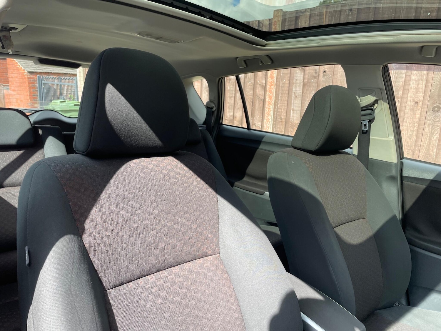 Used Toyota Verso 2010 for sale - 75789822: Photo 26