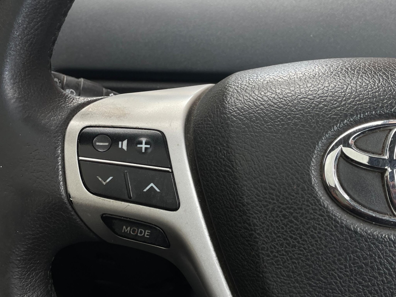 Used Toyota Verso 2010 for sale - 75789822: Photo 31