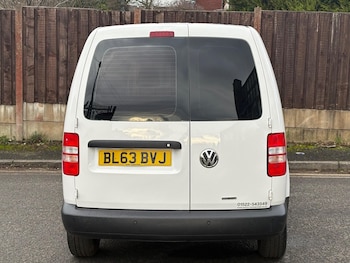 Used Volkswagen Caddy Maxi 2014 for sale - 77411520: Photo